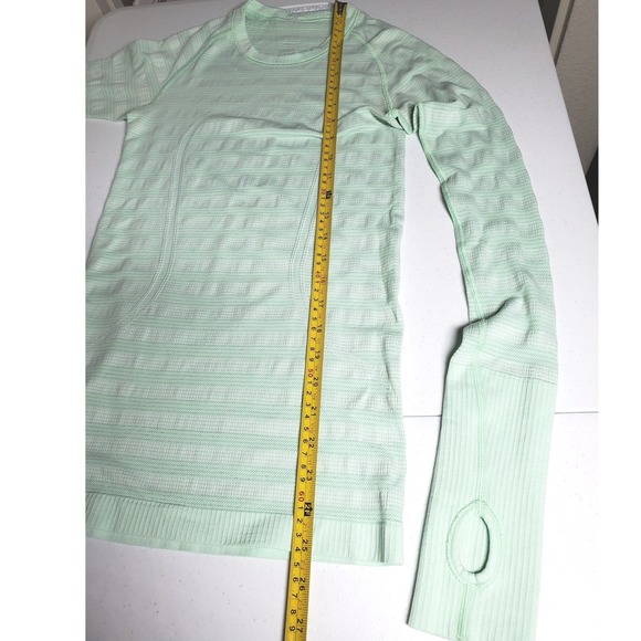 Lululemon Womens 4 Swiftly Tech Long Sleeve Green Striped Thumbholes Top - Picture 8 of 10